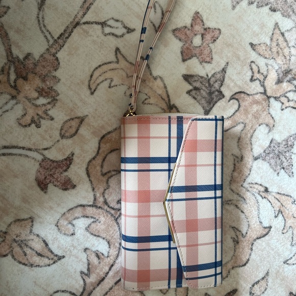 Time and Tru Handbags - Plaid Wristlet Wallet in Pink and Blue